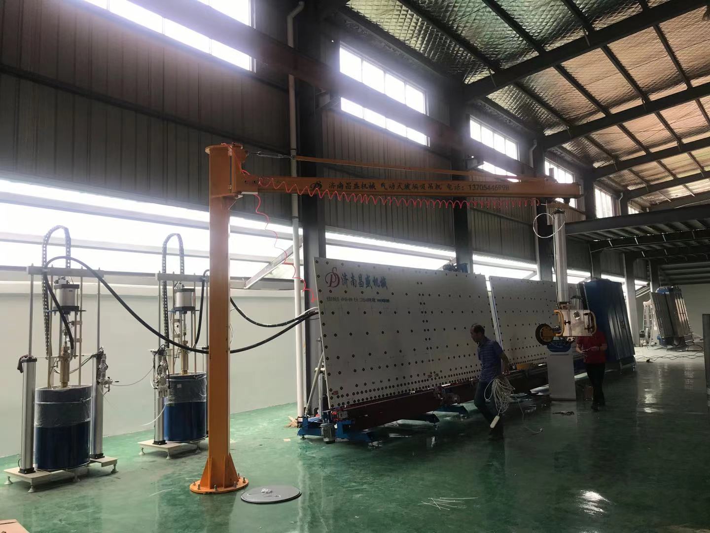 丁基膠涂布機是怎么操作的？