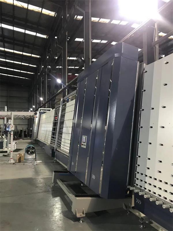 中空玻璃加工設備的發展要注意什么？